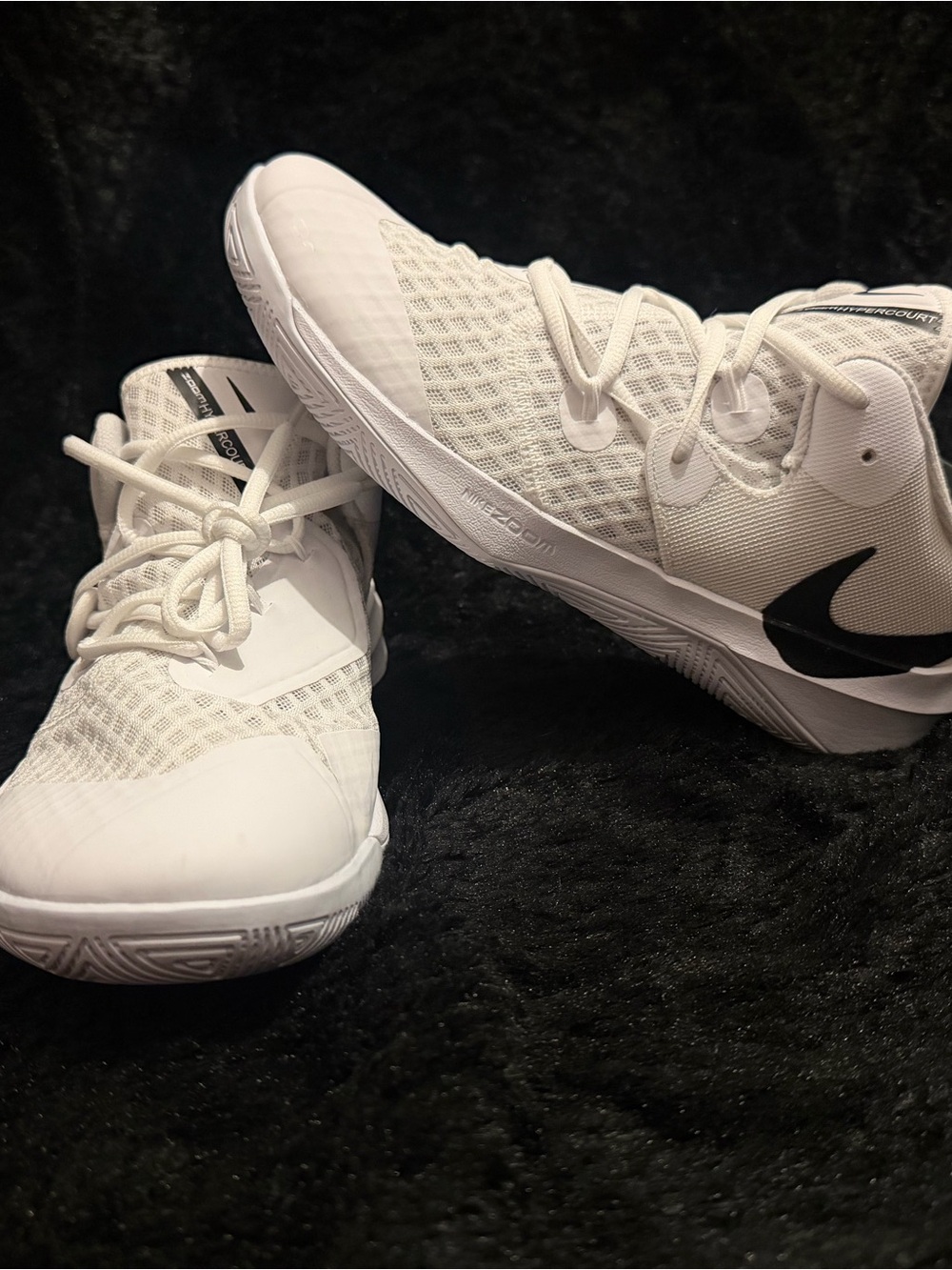 Nike Kids White sneakers with Black Swoosh